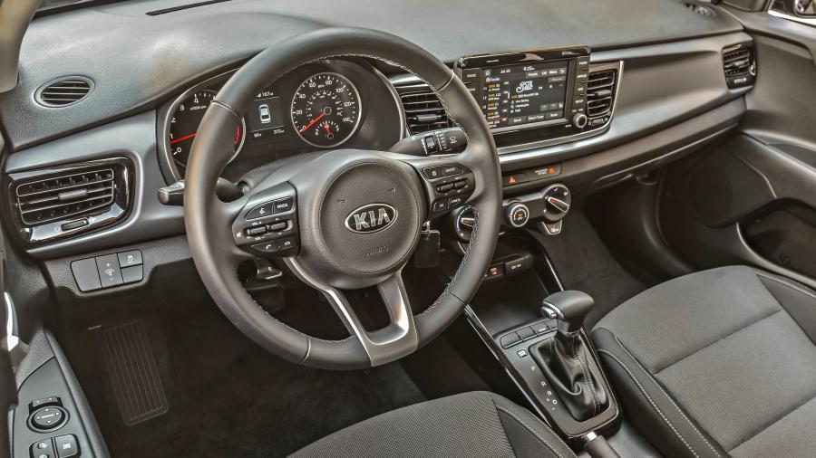 Торпедо Kia Rio Sedan (YB) 2017 года  (NA) (фото 42 из 42)